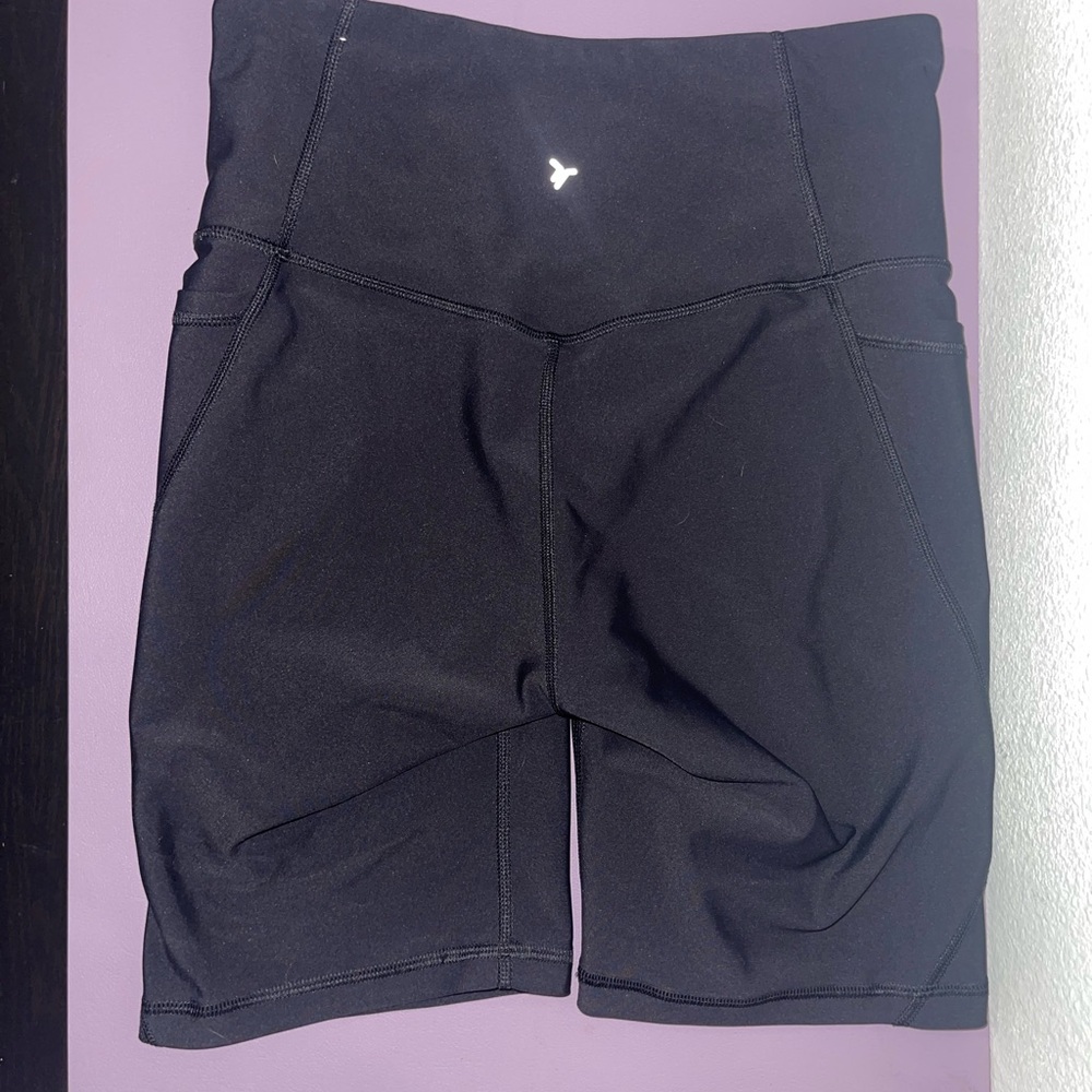 Old Navy High Waisted PowerSoft Biker Bike Shorts 8 inch Inseam Power Soft Black - Picture 5 of 6